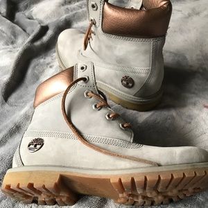 Copper & Gray Timberlands